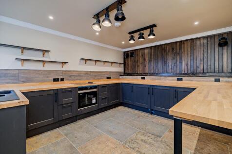 Coach House