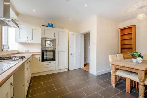Cottage Kitchen