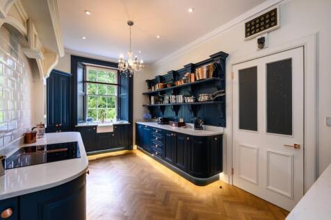 Butler&#39;s Pantry