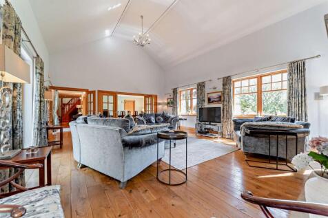 Spacious Room