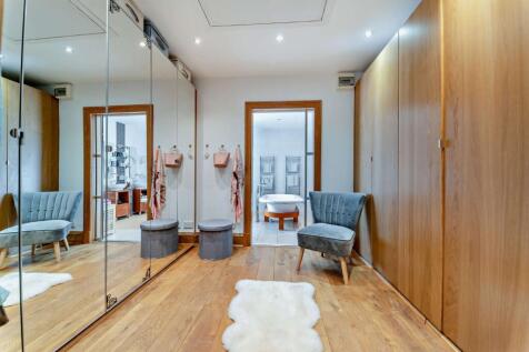 Dressing Room