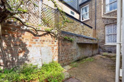 Property Image 12