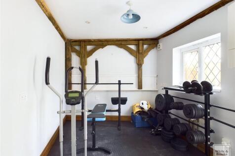 Annexe Gym/Kitchen