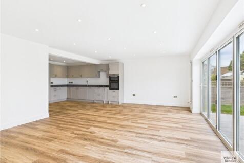 Kitchen/Living Area