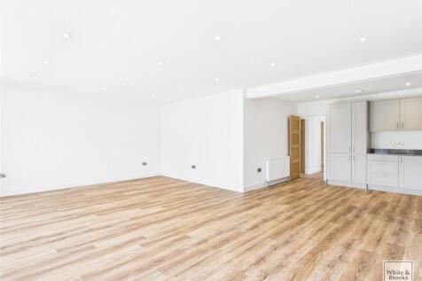 Kitchen/Living Area