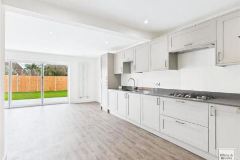 Kitchen/Living Area