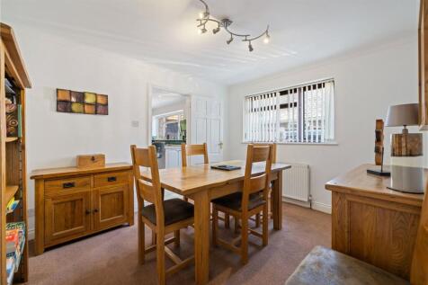 Breakfast Room