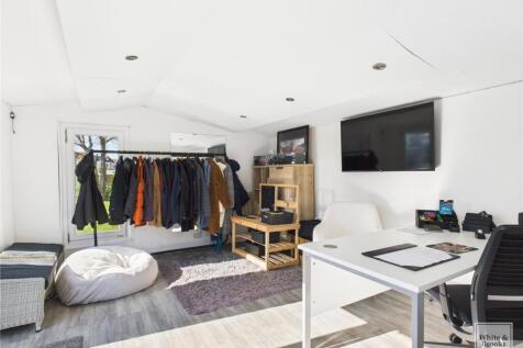 Summer House
