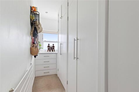 Walk In Wardrobe