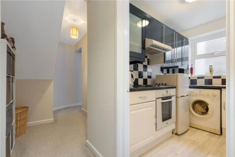 Bedroom/Kitchen