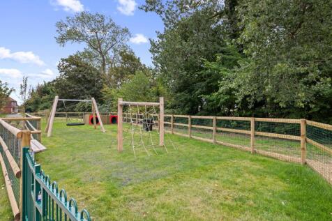 Play Park at Foxhills