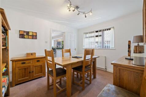 Breakfast Room
