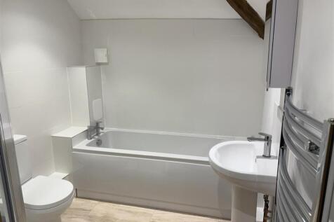 Master Ensuite