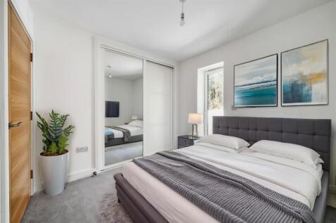 Bedroom.jpg