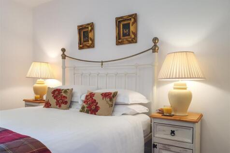 Francis Bedroom