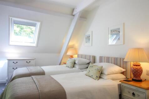 Lanes Bedroom