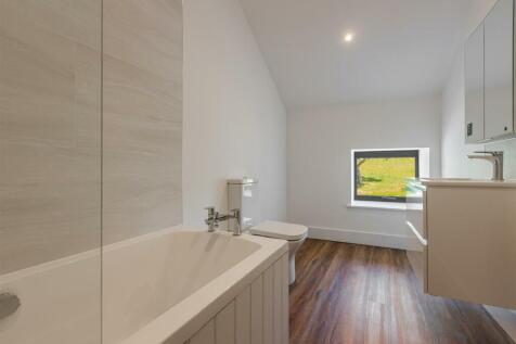 A41 - Barns &#64; Higher Court Barns, Littlehempston -