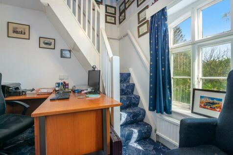 A 14 - Higher Bowden House Totnes internals - 2205