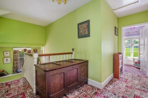 A 16 - Higher Bowden House Totnes internals - 2205