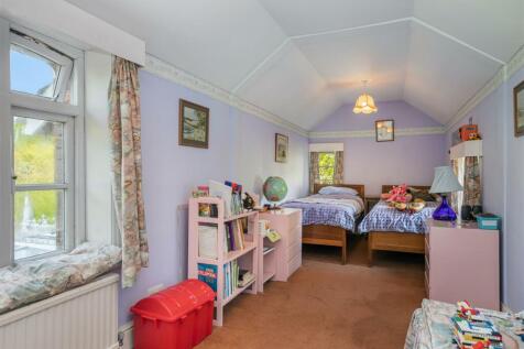 A 18 - Higher Bowden House Totnes internals - 2205