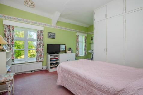 A 19 - Higher Bowden House Totnes internals - 2205