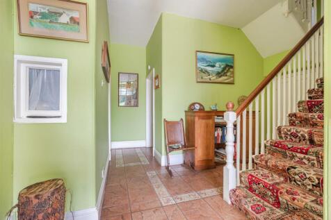 A 25 - Higher Bowden House Totnes internals - 2205