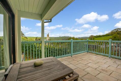 A10 - Ashprington, Brambles - 230505.jpg
