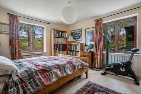 A22 - Ashprington, Brambles - 230505.jpg