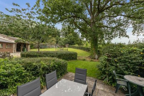 A 13 - 2 Manor Barn Bickington - 210813.jpg