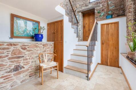 A24 - Green Dragon Barn Blackawton Totnes - 250425