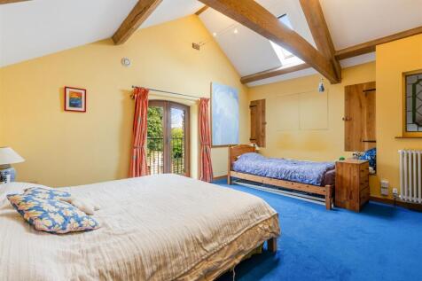 A50 - Green Dragon Barn Blackawton Totnes - 250425
