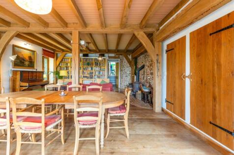 A34 - Green Dragon Barn Blackawton Totnes - 250425
