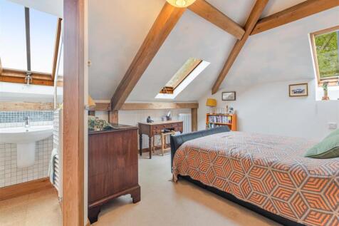 A46 - Green Dragon Barn Blackawton Totnes - 250425