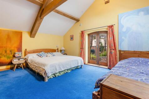 A51 - Green Dragon Barn Blackawton Totnes - 250425