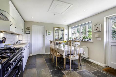 hmb-kitchen-diner-1.jpg