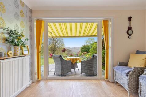 A17 - 26 College Road Newton Abbot - 250422.jpg
