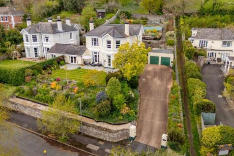A48 - 26 College Road Newton Abbot - 250423.jpg