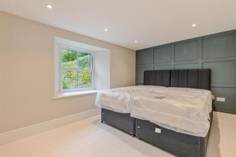A18 - Turvey Tuckenhay Totnes - 250502.jpg