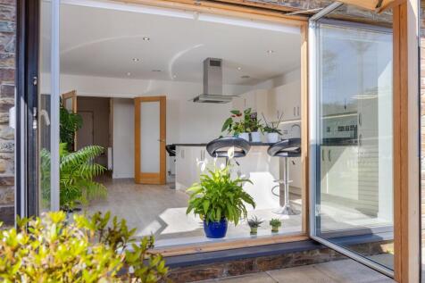 A18 - 17 Baltic Way Totnes - 250514.jpg