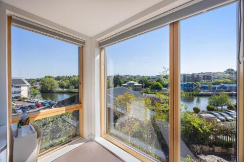 A24 - 17 Baltic Way Totnes - 250514.jpg