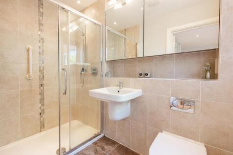 A14 - Flat 2 Redhills, Jubilee Road - 250514.jpg