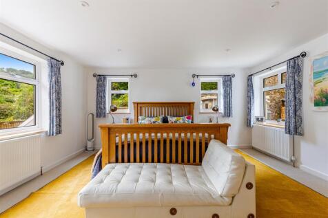A21 - Quarry House Maudlin Road Totnes - 250722.jp