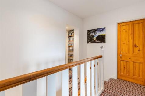 A29 - Quarry House Maudlin Road Totnes - 250722.jp