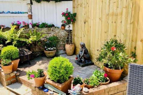 Rear Garden.jpg