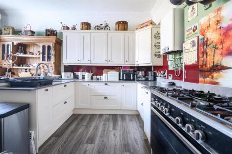 Property Image 11