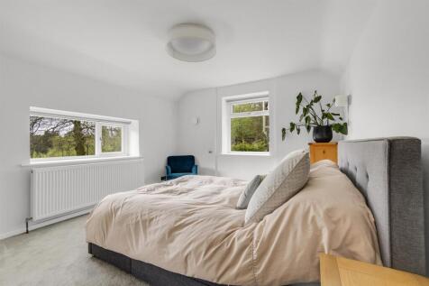 Middlemoor.16.jpg