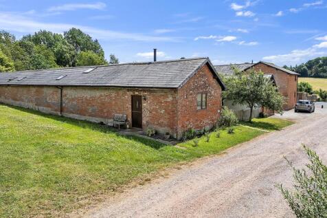 EastBarn.1.jpg