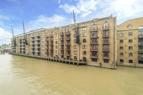 Exterior . 1
