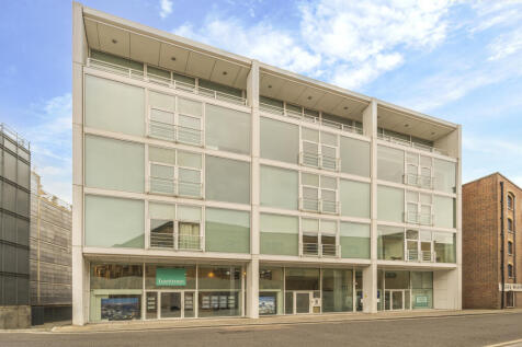 Exterior . 2