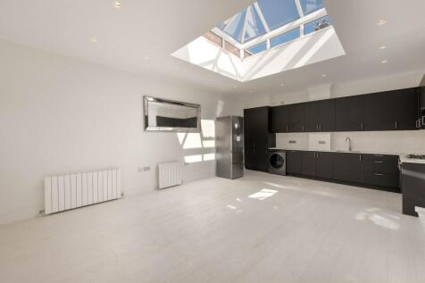 Kitchen/Reception/